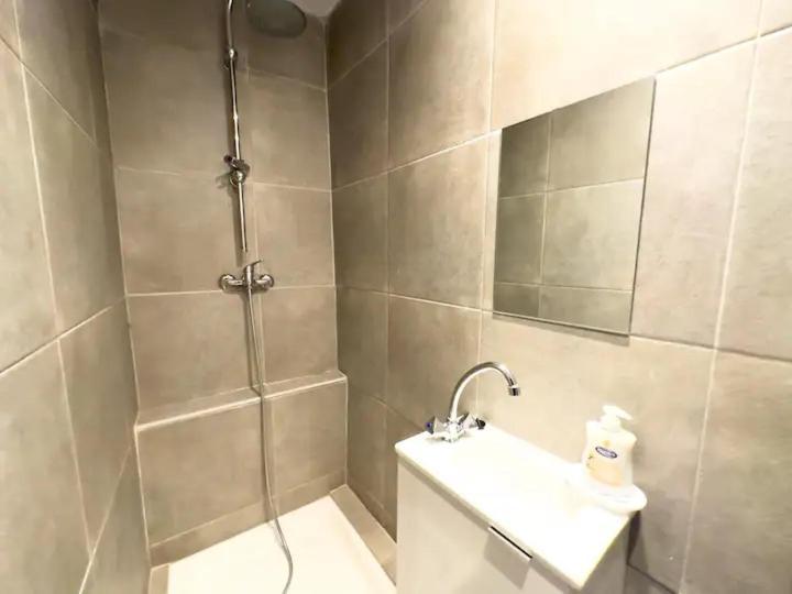 Appartement Cerf1-Centre Ville Meaux-Gare-Disney Dış mekan fotoğraf